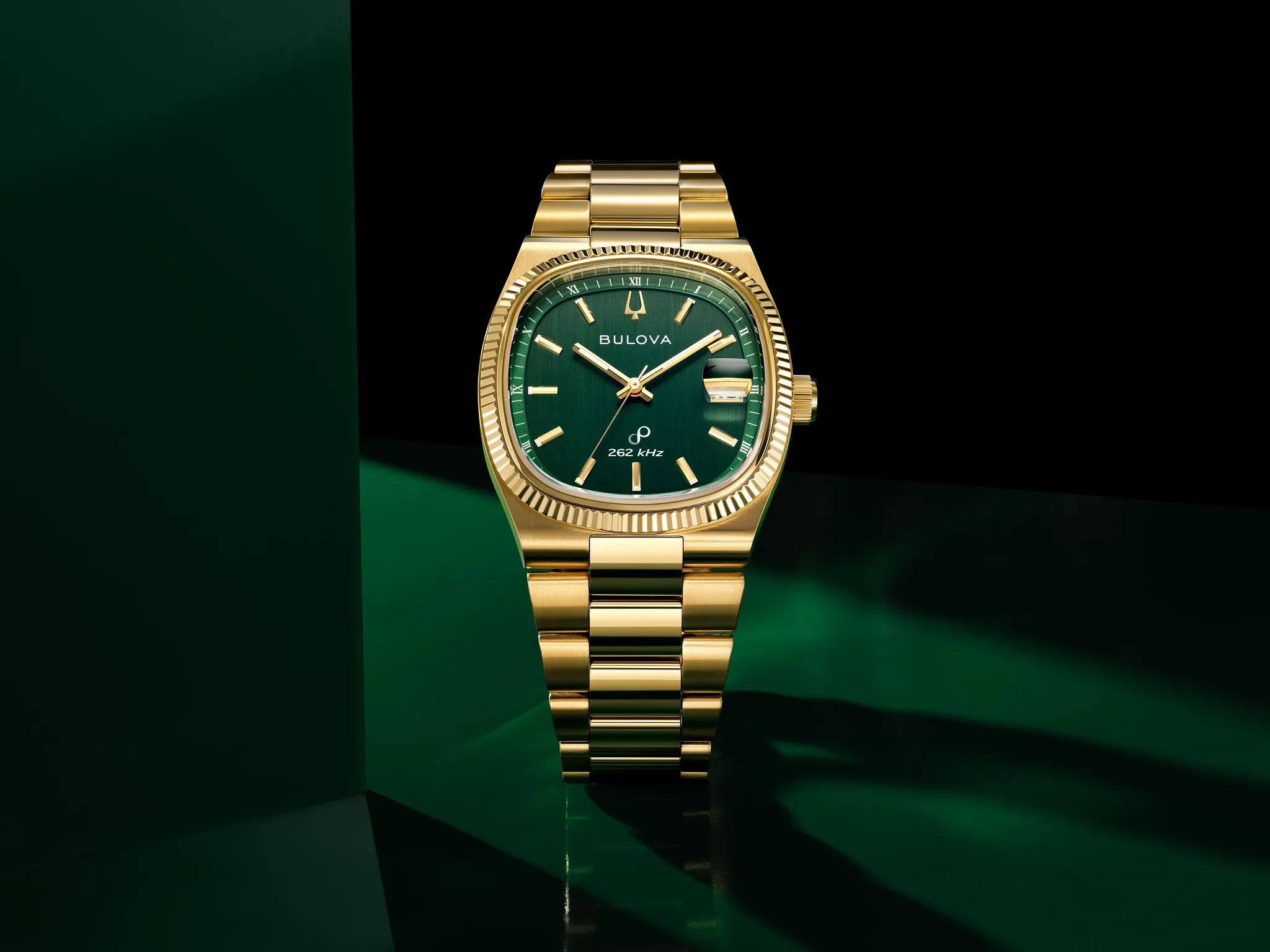 Green Dial Stainless Steel Bracelet Super Seville 97B237 | Bulova